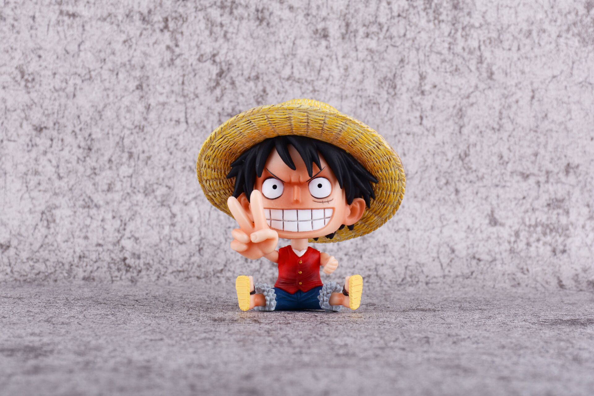 Zoro Luffy Sanji Nami Robin Brook Chopper Ace Usopp Sitting Action Figures for Kids