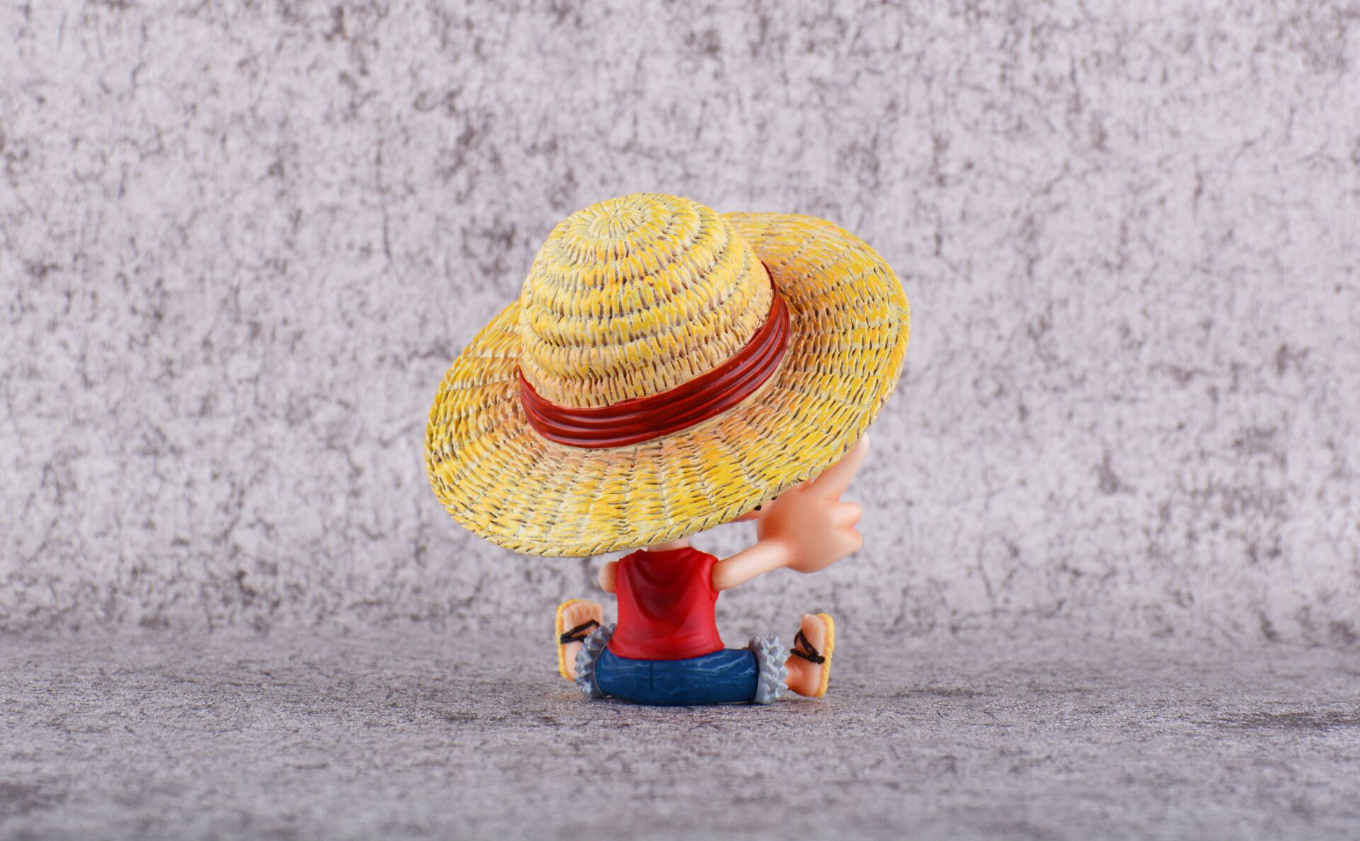 Zoro Luffy Sanji Nami Robin Brook Chopper Ace Usopp Sitting Action Figures for Kids