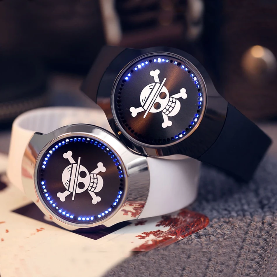 One Piece Skull Touch Screen Strap Quartz Watch