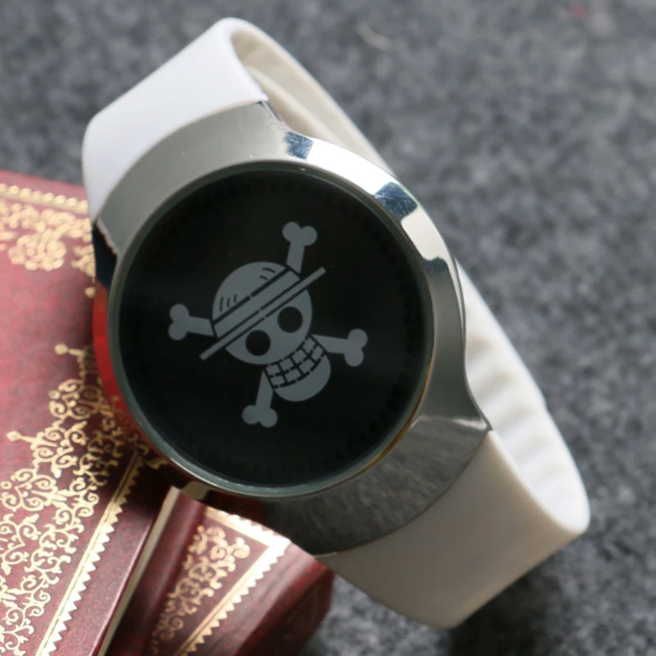 One Piece Skull Touch Screen Strap Quartz Watch