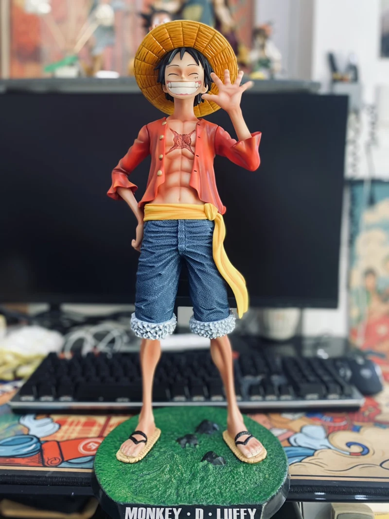 One Piece Luffy Smiley figure 43cm