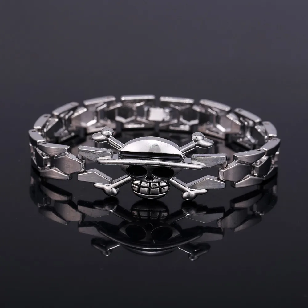 One Piece silver skull plating alloy bracelet