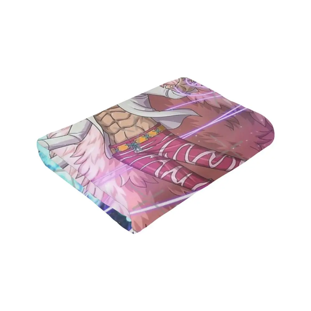 Doflamingo flannel cover blanket