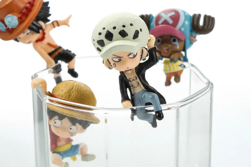 Luffy Ace Chopper Law Doflamingo on the edge of cup PUTITO figure Toys