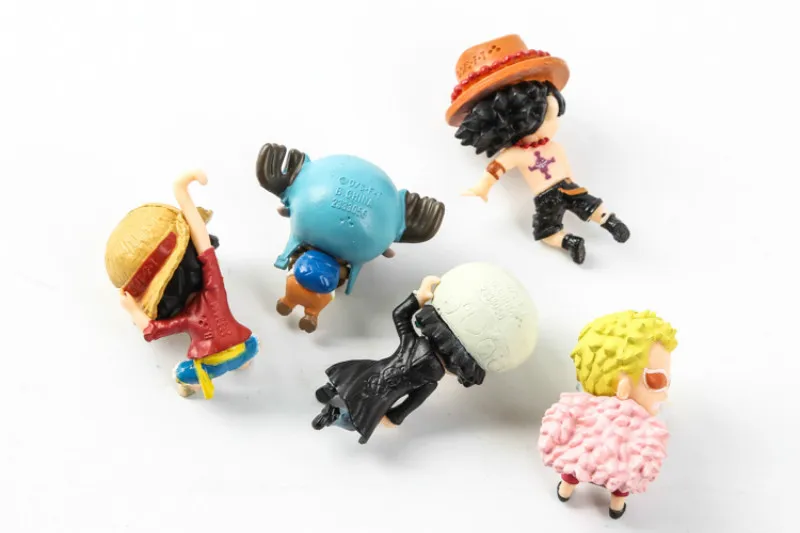 Luffy Ace Chopper Law Doflamingo on the edge of cup PUTITO figure Toys