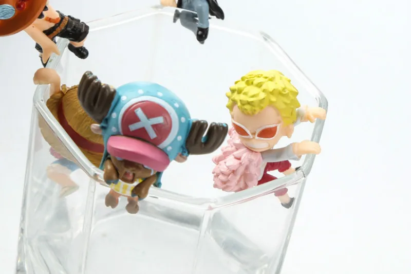 Luffy Ace Chopper Law Doflamingo on the edge of cup PUTITO figure Toys