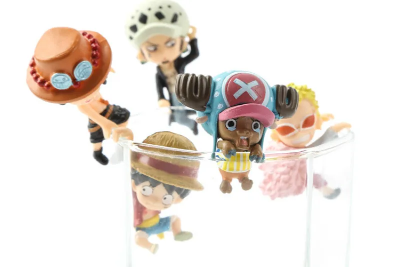 Luffy Ace Chopper Law Doflamingo on the edge of cup PUTITO figure Toys