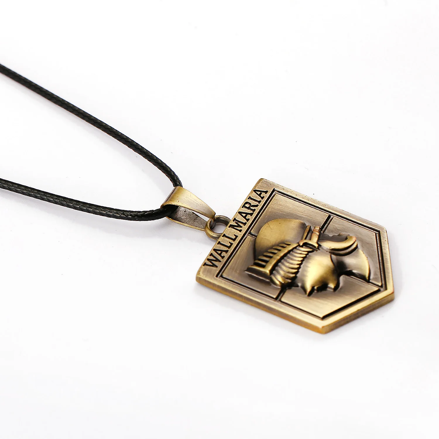 Fashion Anime Attack On Titan Necklace Wings of Liberty Freedom Scout Regiment Legion Survey Recon Corp Badge Pendant Drop Ship