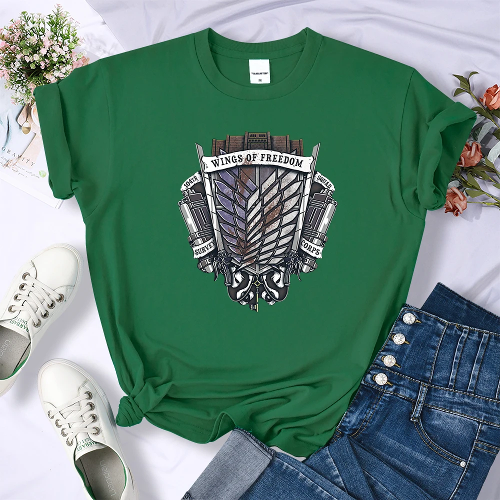 Y2K Retro Metal Attack On Titan Print T-Shirts Female Casual Sport Tshirts Fashion Hip Hop Tee Clothing Street Summer Crop Top