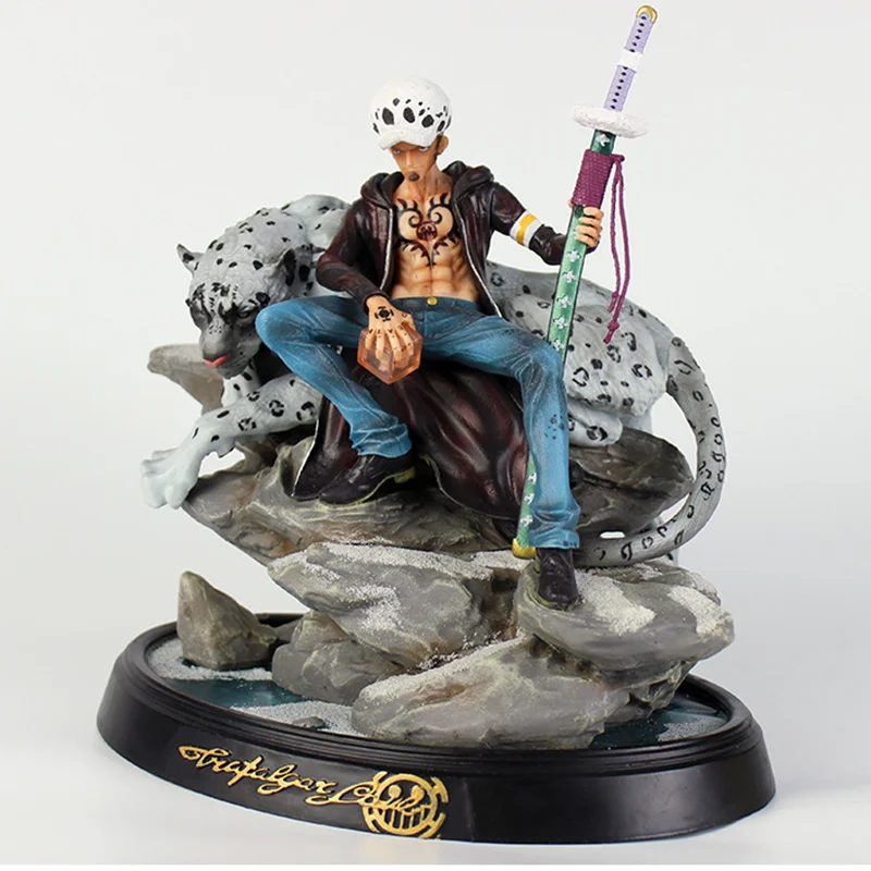 One Piece Figure Oversized Trafalgar D GK Oka Shichibukai 27cm PVC