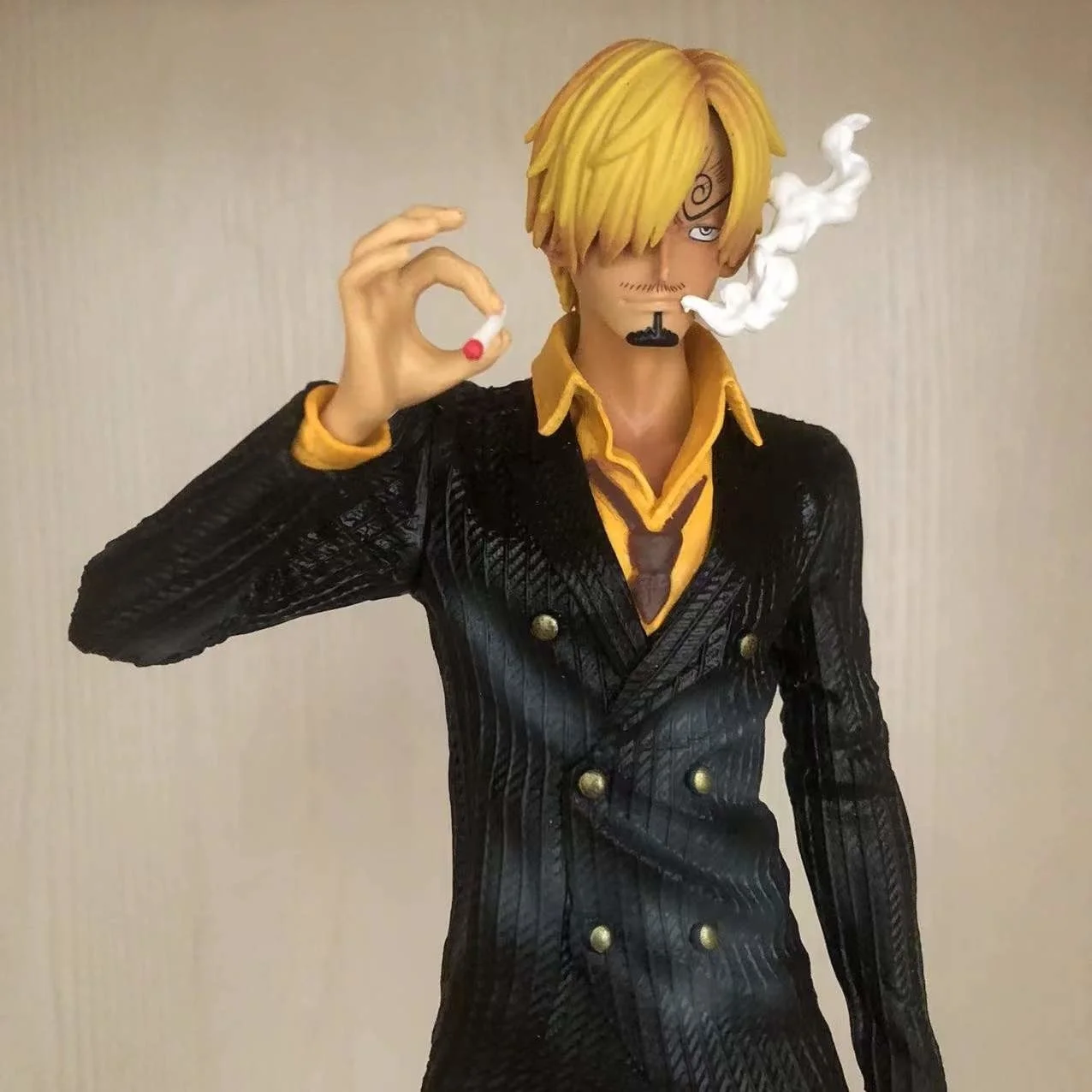 One Piece GK Suit Vinsmoke Sanji Figure Anime 32cm PVC