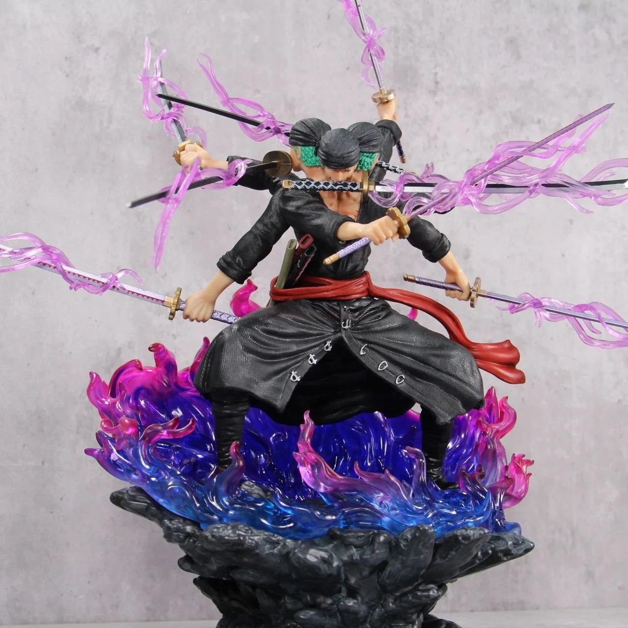 Zoro Figure Wano Onigashima 9 Swords Style Action Figurine