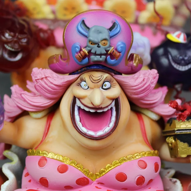 24cm GK Charlotte Linlin Big Mom Model Action Figure Doll