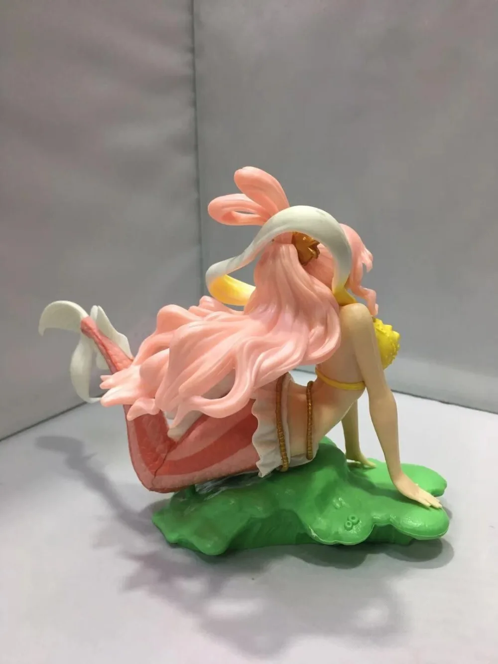 25cm Shirahoshi Action Figure